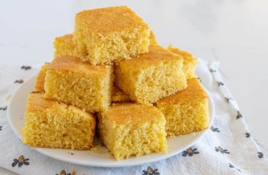 Bolo de Fubá Simples e Rápido