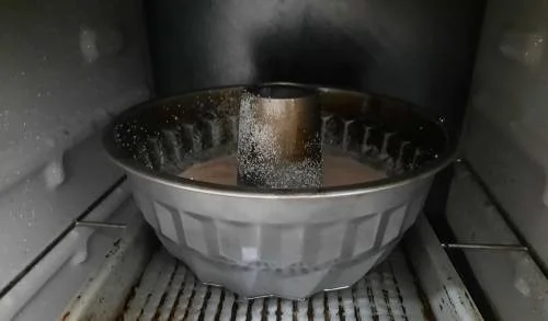 Brigadeirão em banho maria